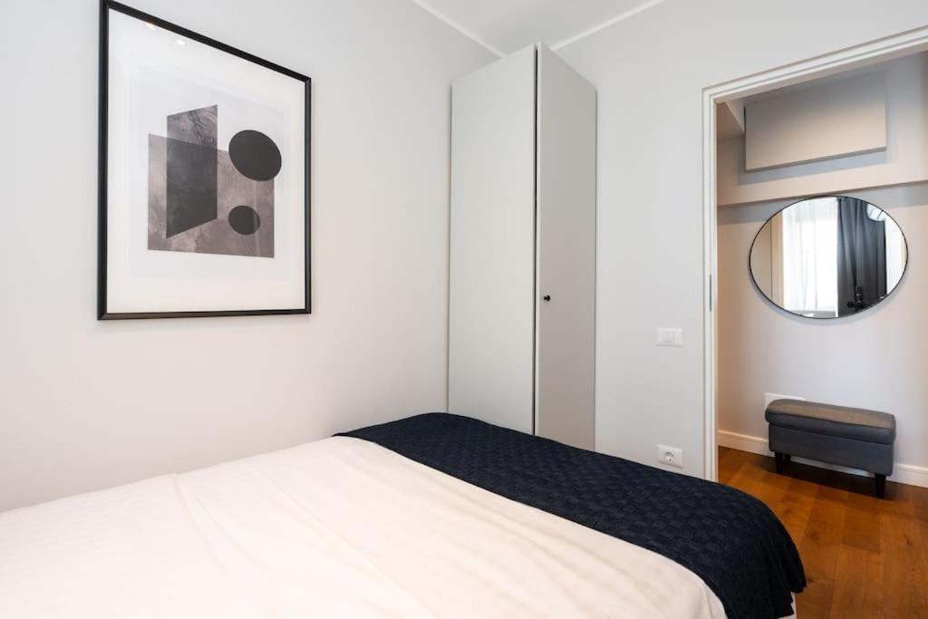 Apartament Stunning Views 2Br Midtown Flat - Charming Balcony Bukareszt Zewnętrze zdjęcie